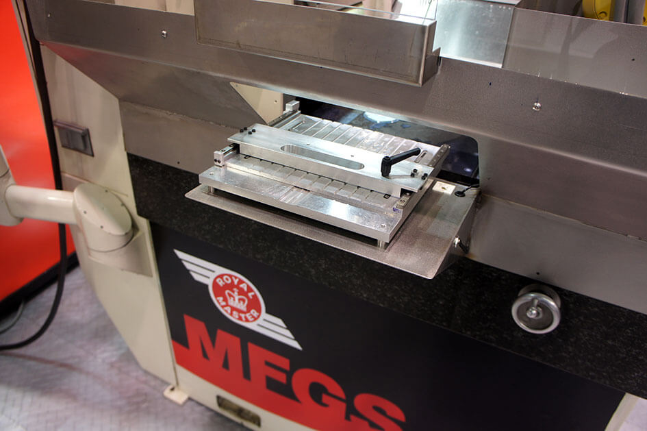 Needle Grinding System Royal Master Grinders